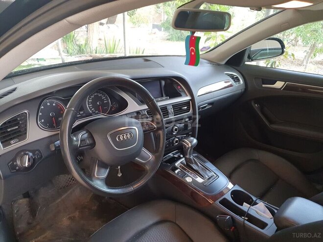 Audi A4 2013, 75,000 km - 1.8 l - Bakı