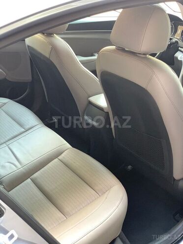Hyundai Elantra 2016, 45,200 km - 2.0 l - Bakı