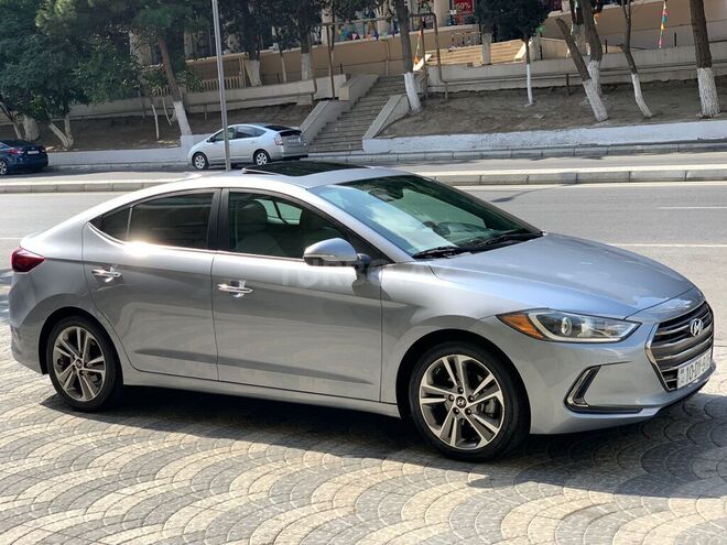 Hyundai Elantra 2016, 45,200 km - 2.0 l - Bakı