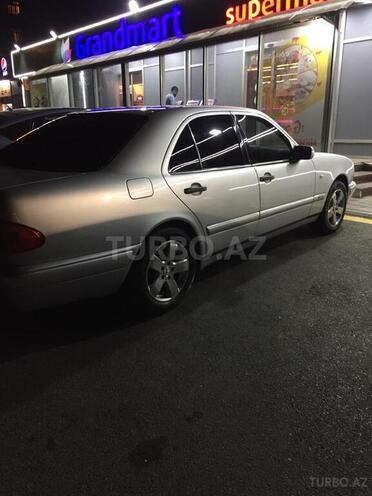 Mercedes E 230 1997, 269,000 km - 2.3 l - Bakı