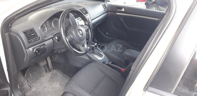 Volkswagen Jetta 2010, 300,000 km - 1.6 l - Bakı