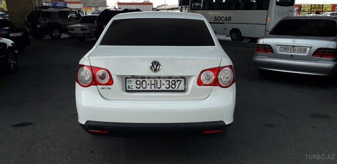 Volkswagen Jetta 2010, 300,000 km - 1.6 l - Bakı