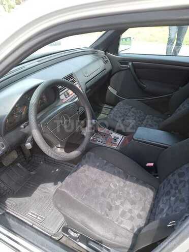 Mercedes C 200 1998, 198,000 km - 2.0 l - Sumqayıt