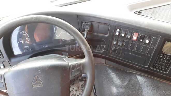 HOWO Sinotruk 2013, 200,000 km - 9.0 l - Bakı