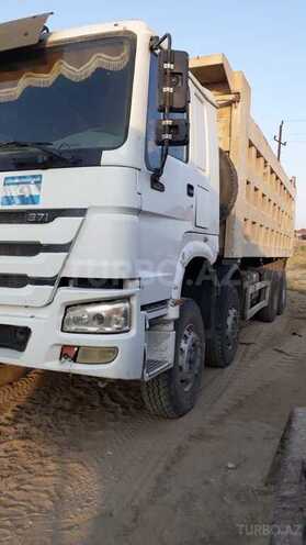 HOWO Sinotruk 2013, 200,000 km - 9.0 l - Bakı