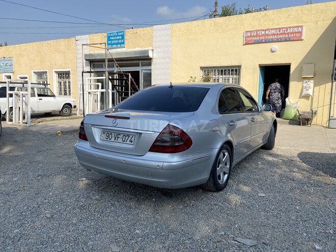Mercedes E 270 2002, 350,000 km - 2.7 l - Ağstafa