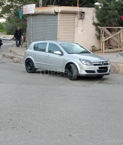 Opel Astra 2006, 215,000 km - 1.4 l - Bakı