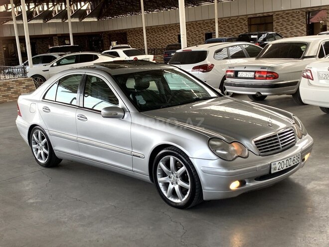Mercedes C 320 2001, 277,377 km - 3.2 l - Gəncə
