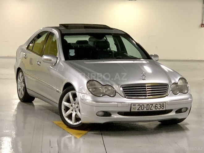 Mercedes C 320 2001, 277,377 km - 3.2 l - Gəncə
