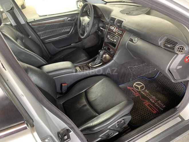 Mercedes C 320 2001, 277,377 km - 3.2 l - Gəncə