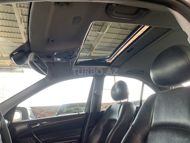 Mercedes C 320 2001, 277,377 km - 3.2 l - Gəncə