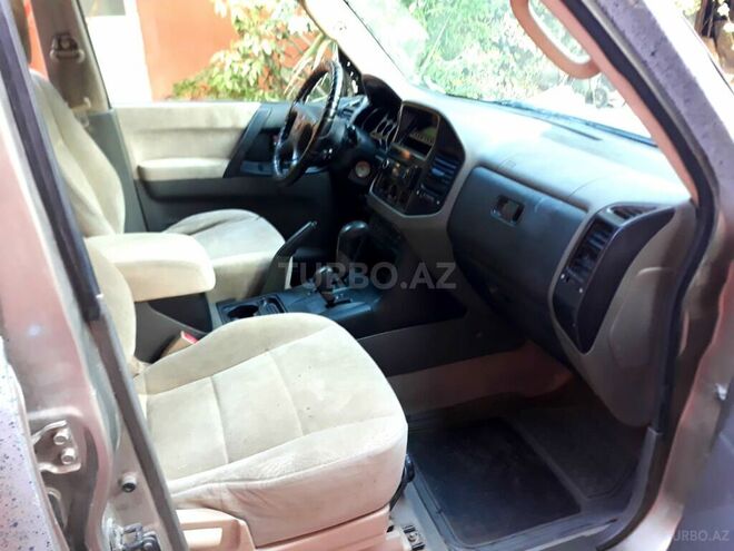Mitsubishi Pajero 2003, 210,000 km - 3.5 l - Bakı