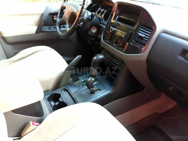 Mitsubishi Pajero 2003, 210,000 km - 3.5 l - Bakı