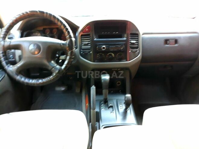 Mitsubishi Pajero 2003, 210,000 km - 3.5 l - Bakı