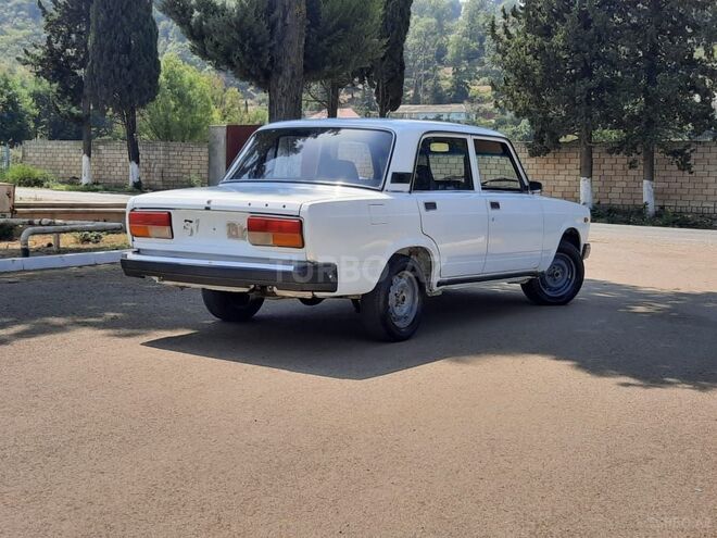LADA (VAZ) 2107 2005, 255,000 km - 1.6 l - Astara