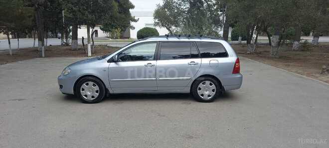 Toyota Corolla 2004, 230,000 km - 1.4 l - Sumqayıt