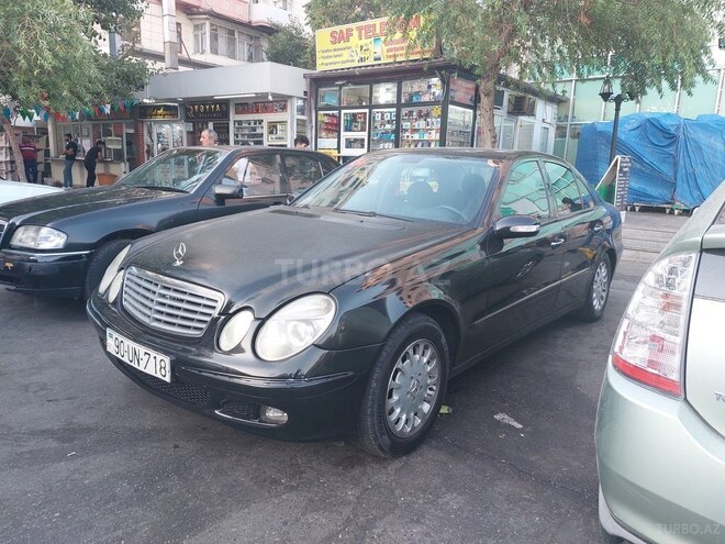 Mercedes E 220 2002, 511,000 km - 2.2 л - Bakı
