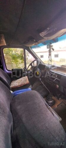 Ford Transit 1992, 200,000 km - 2.5 л - Salyan