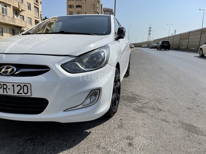 Hyundai Accent 2013, 371,000 km - 1.4 l - Bakı
