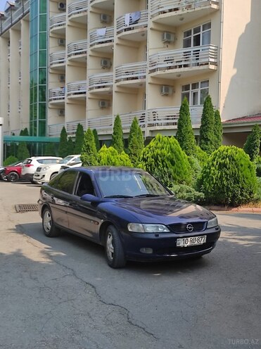 Opel Vectra 1997, 425,000 km - 2.0 л - Bakı