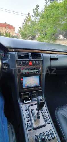 Mercedes E 320 2000, 298,000 km - 3.2 l - Bakı