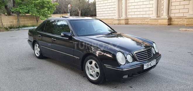 Mercedes E 320 2000, 298,000 km - 3.2 l - Bakı