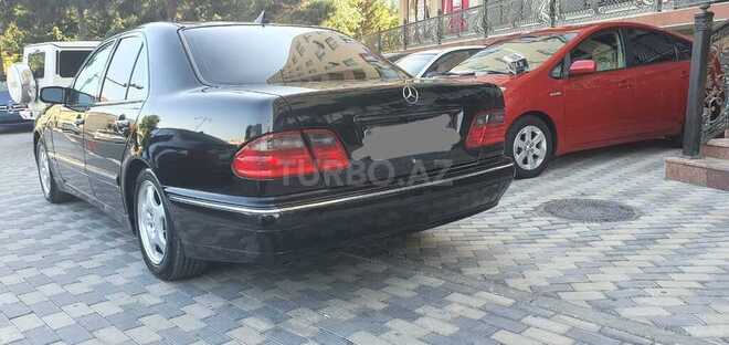 Mercedes E 320 2000, 298,000 km - 3.2 l - Bakı