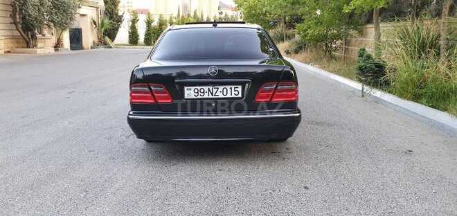 Mercedes E 320 2000, 298,000 km - 3.2 l - Bakı