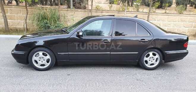 Mercedes E 320 2000, 298,000 km - 3.2 l - Bakı