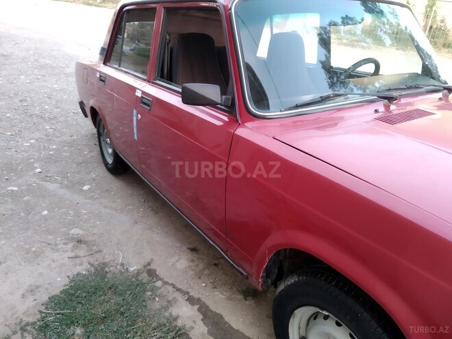 LADA (VAZ) 2107 2006, 29,000 km - 1.6 л - Quba