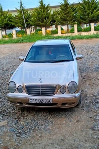 Mercedes E 200 2000, 228,000 km - 2.0 l - Cəlilabad