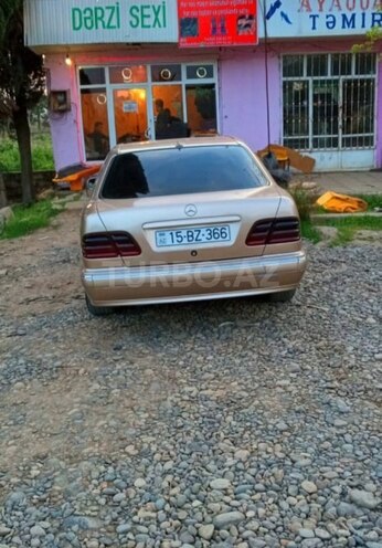 Mercedes E 200 2000, 228,000 km - 2.0 l - Cəlilabad