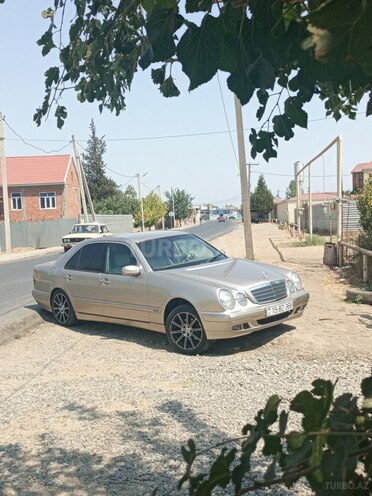 Mercedes E 200 2000, 228,000 km - 2.0 l - Cəlilabad