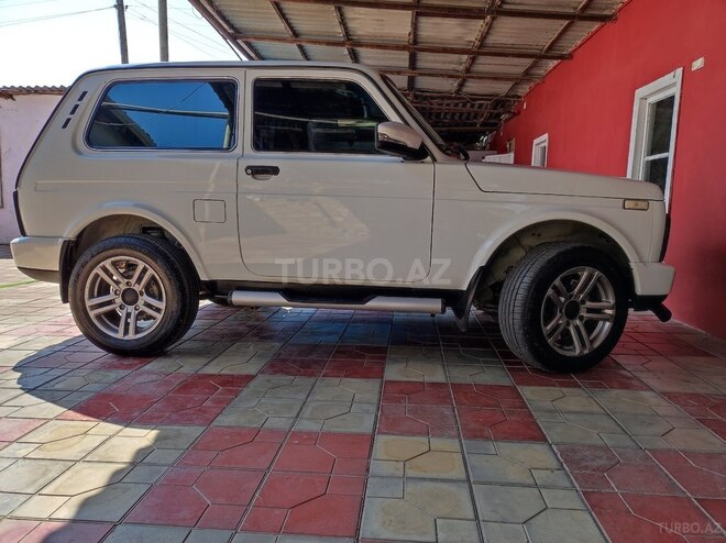 LADA (VAZ) Niva 2014, 173,500 km - 1.7 l - Siyəzən