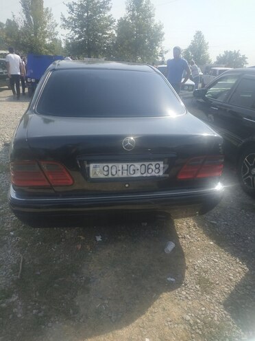 Mercedes E 200 1998, 507,000 km - 2.0 l - Bərdə