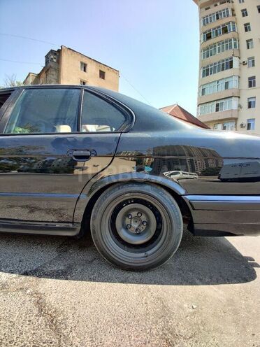 BMW 520 1995, 378,000 km - 2.0 l - Bakı