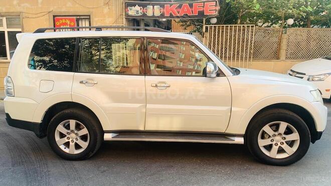 Mitsubishi Pajero 2007, 174,000 km - 3.8 l - Bakı