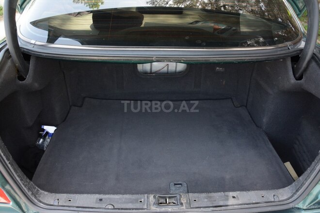 Mercedes E 240 2001, 390,000 km - 2.6 l - Ağdaş