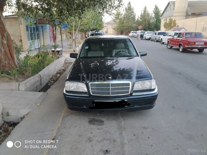 Mercedes C 180 1999, 400,000 km - 1.8 l - Salyan