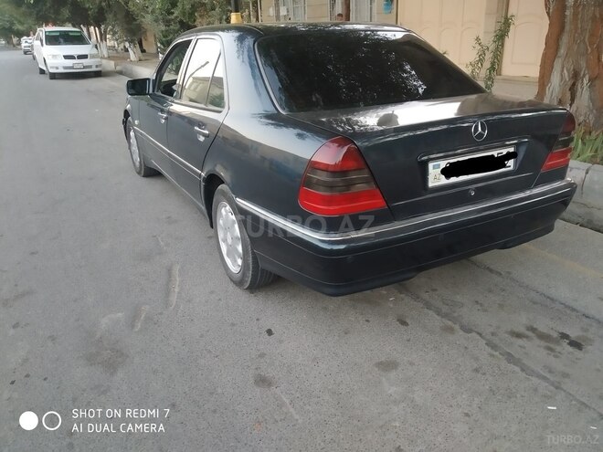 Mercedes C 180 1999, 400,000 km - 1.8 l - Salyan