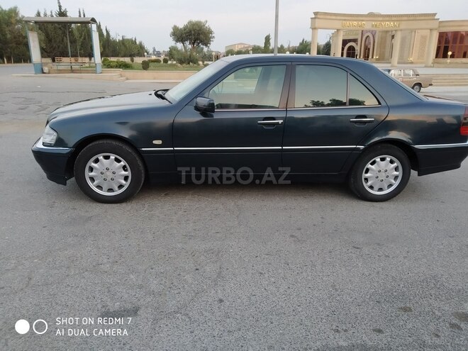 Mercedes C 180 1999, 400,000 km - 1.8 l - Salyan