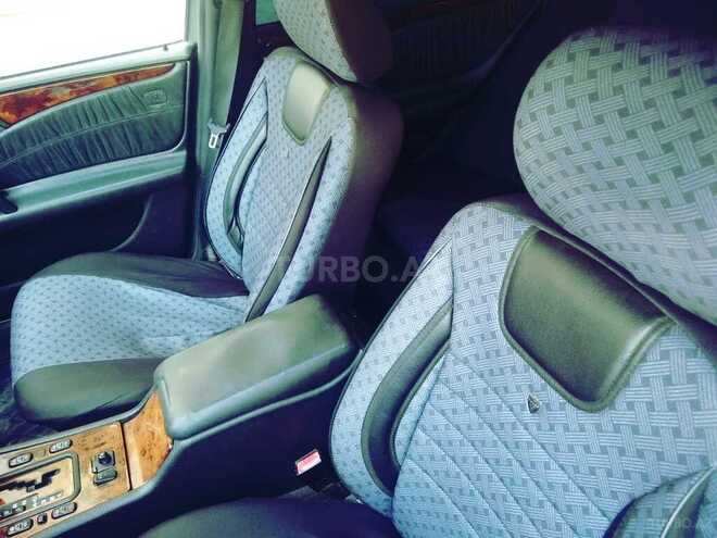 Mercedes E 240 1999, 282,000 km - 2.4 l - Bakı