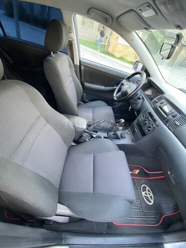 Toyota Corolla 2006, 169,000 km - 1.4 l - Bakı