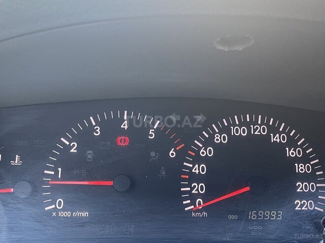 Toyota Corolla 2006, 169,000 km - 1.4 l - Bakı