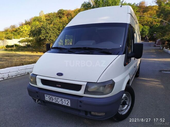 Ford Transit 2002, 378,000 km - 2.4 л - Quba