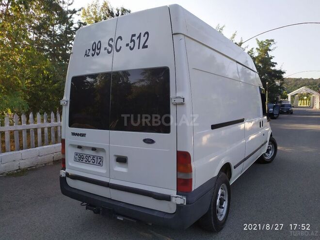 Ford Transit 2002, 378,000 km - 2.4 л - Quba