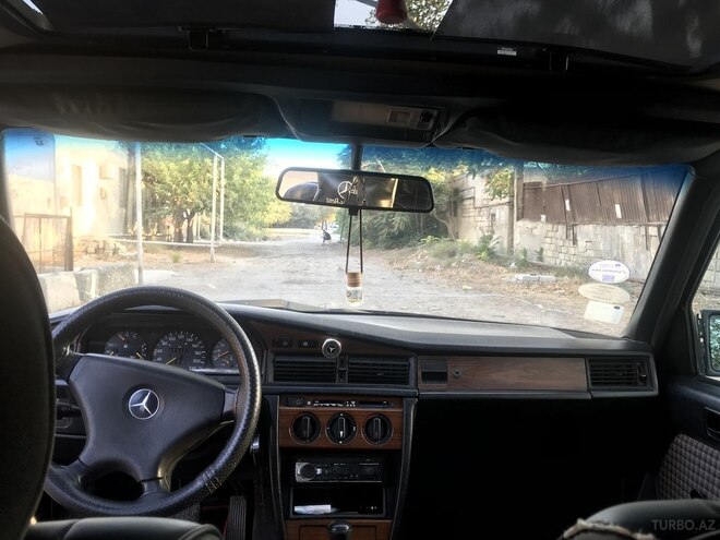 Mercedes 190 1992, 340,000 km - 1.8 l - Sumqayıt