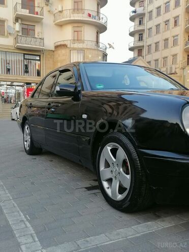 Mercedes E 240 1998, 230,000 km - 2.4 л - Bakı