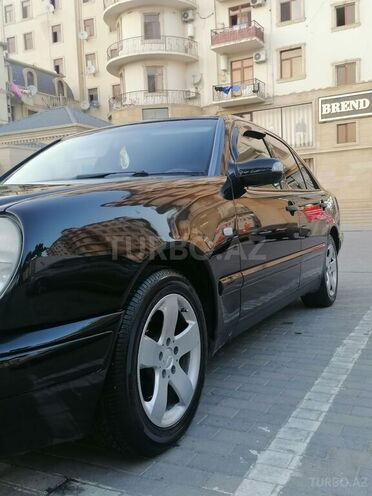 Mercedes E 240 1998, 230,000 km - 2.4 л - Bakı