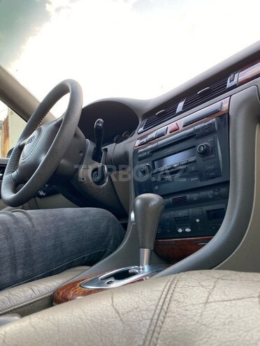 Audi A6 2002, 370,000 km - 3.0 l - Bakı